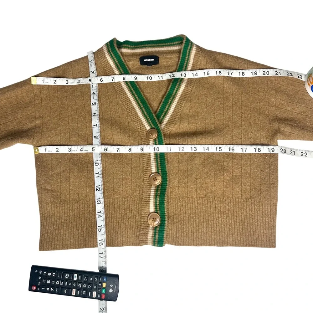 Monrow Women's Wool Cashmere Cropped Cardigan V-Neck Sweater Size Medium Tan